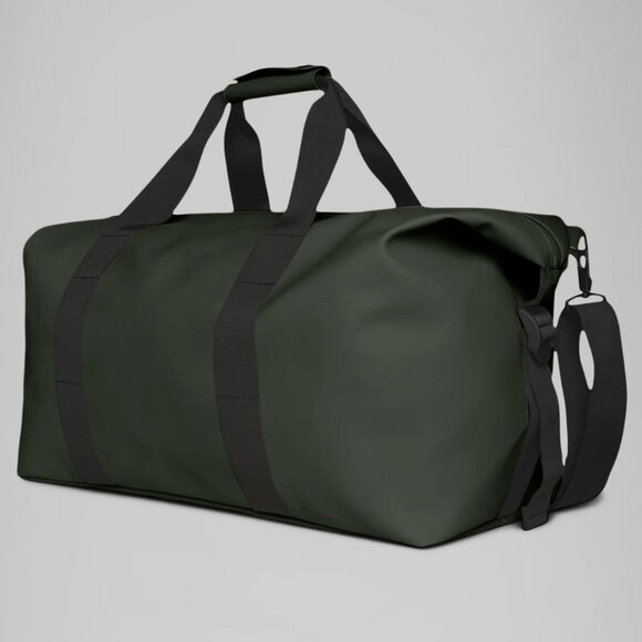 RAINS HILO WEEKEND BAG W3 in GREEN - ONE SIZE - Picture 2 of 7